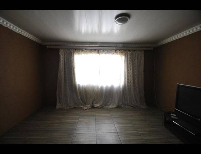 4 BEDROOM HOUSE FOR SALE IN DAWN PARK